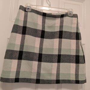 Elegant Plaid A-Line Skirt in Black and pale Mint